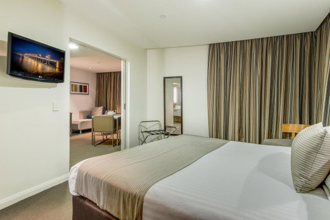 Mantra Collins Hotel - Accommodation Search 22