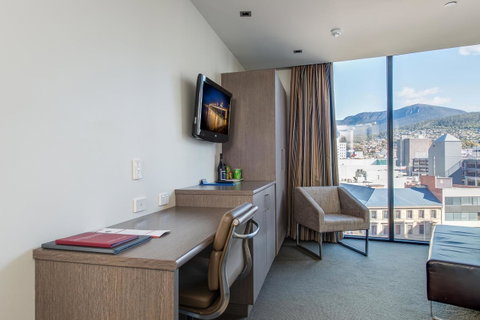 Mantra Collins Hotel - Accommodation Search 37