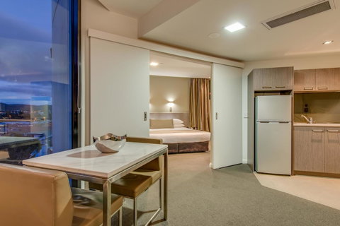 Mantra Collins Hotel - Accommodation Search 28