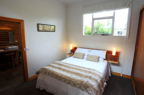 @ The Beach & Not Quite @ The Beach Holiday Cottages - Stanley - Accommodation Search 12