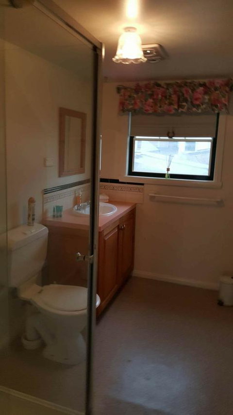 City Townhouse Walking Distance To City - Accommodation Search 4