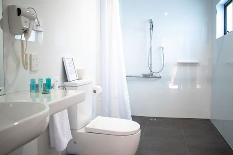 Tamar House - Accommodation Search 20