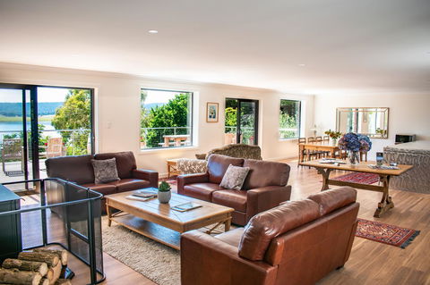 Tamar House - Accommodation Search 15