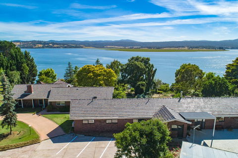 Tamar House - Accommodation Search 4