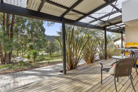 Oyster Cove Chalet - Accommodation Search 7