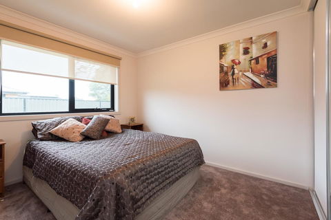 Euphoria House - Accommodation Search 4