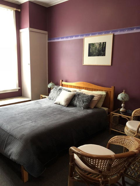 Mount Black Lodge - Accommodation Search 3