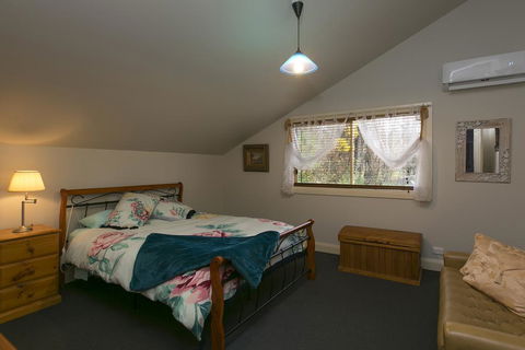 Neverinn - Accommodation Search 1