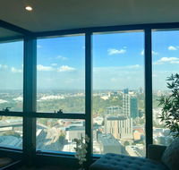 New high rise Southbank Apartment with park views - Accommodation Search