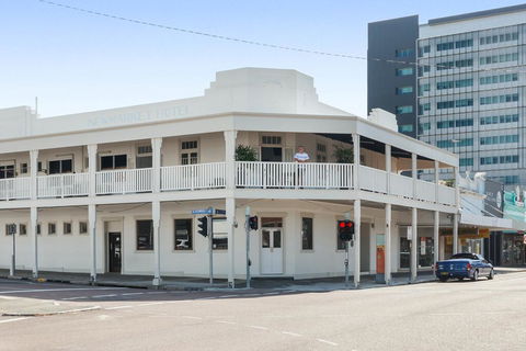 Newmarket Hotel - Accommodation Search 2