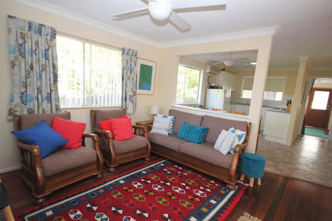 NORTH HAVEN SEA BREEZE - 9 David Campbell St , North Haven - Accommodation Search 3