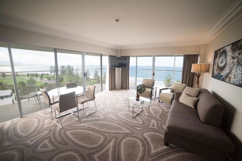 Novotel Wollongong Northbeach - Accommodation Search 1