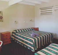 Oasis Motel - Accommodation Search