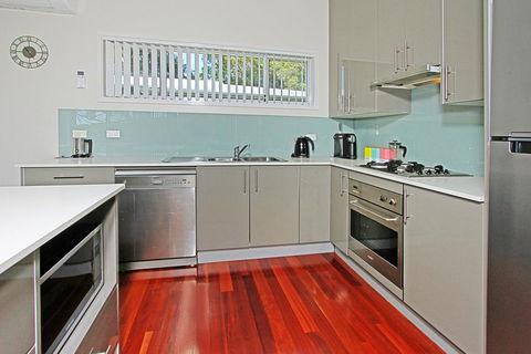 Ocean 1/42, Mollymook - Accommodation Search 3