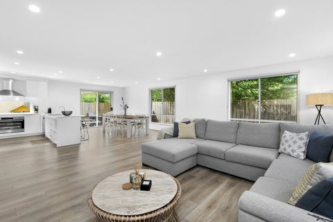 OCEAN BREEZE Family Home - Accommodation Search 2