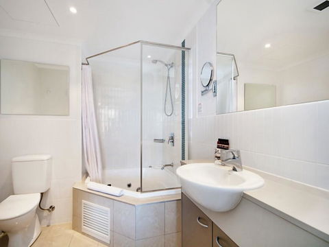 Ocean Panorama - 1 Bedroom Oceanview Apt - Accommodation Search 2