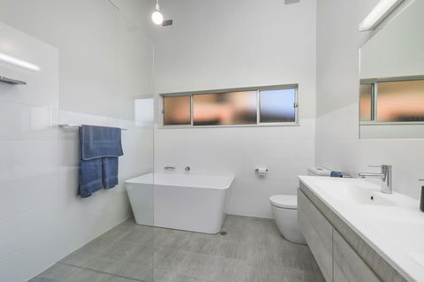 Ocean Paradise - Accommodation Search 3