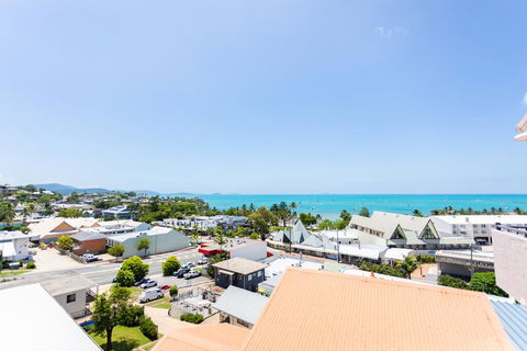 OCEAN VIEWS 10 - Accommodation Search 2