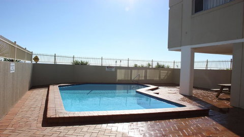 Oceanic 1 - On Forster Main Beach! - Accommodation Search 3