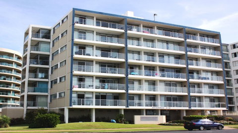 Oceanic 1 - On Forster Main Beach! - Accommodation Search 0
