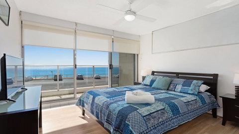 Oceanic 2 - On Main Beach! - Accommodation Search 1
