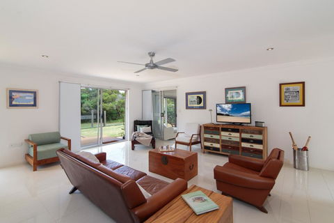 Oceanic Dr 133 - WHALE WATCHERS DELIGHT - Accommodation Search 3
