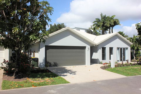 Oceans Edge Reef Retreat - Accommodation Search 2
