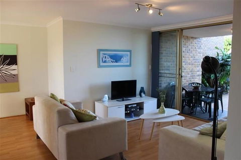 OCEANSIDE 5 - Accommodation Search 3