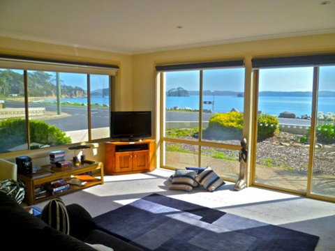 On Casey's - Accommodation Search 2