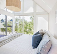 ON THE BEACH - Villa over the road from the beach - Accommodation Search