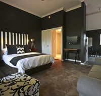 One Paddock Currency Creek Winery Villas - Accommodation Search
