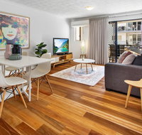 One-Bed Apartment With Balcony and Parking near CBD - Accommodation Search