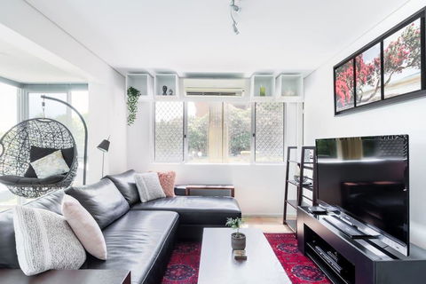 OX - Immaculate Relaxing Breeze Of 2BR Brisbane River - Accommodation Search 0