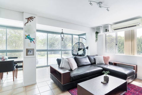 OX - Immaculate Relaxing Breeze Of 2BR Brisbane River - Accommodation Search 1