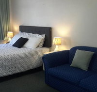 Paramount Motel - Accommodation Search