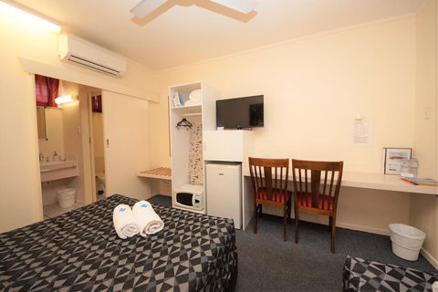 Parkside Motel & Licensed Restaurant - Accommodation Search 2
