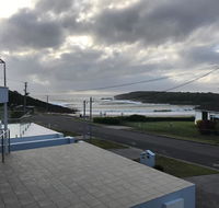 Peaceful Relaxing with Amazing Water Views - Accommodation Search