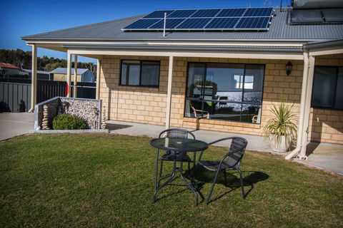 Pelican Perch Retreat - Accommodation Search 2