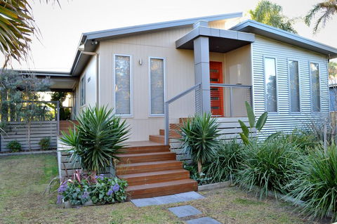 Pier One @ Eastern Beach - Accommodation Search 0