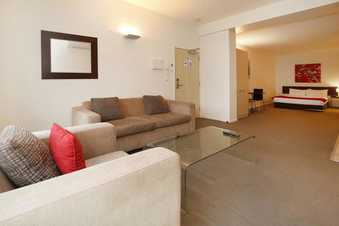 Plum Serviced Apartments North Melbourne - Accommodation Search 1