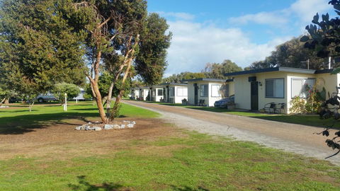 Port Lincoln Caravan Park - Accommodation Search 1