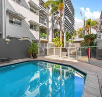 Private Room in the Valley - Accommodation Search