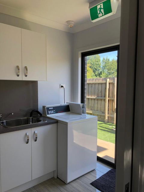 Private Studio - Accommodation Search 3