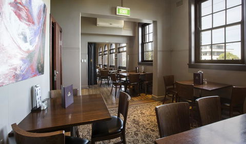 Pymble Hotel - Accommodation Search 1
