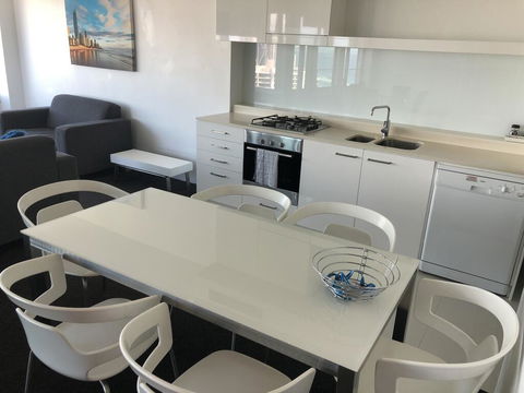 Q1 1 Bedroom Apartment On 30th Floor - Accommodation Search 0