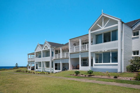 Quarterdeck Unit 2 - Lennox Head - Accommodation Search 2