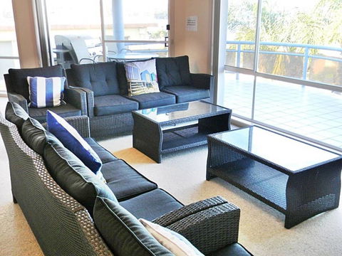 QUAYS 6 - Accommodation Search 1