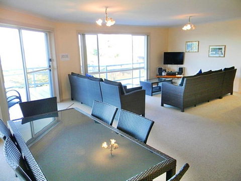QUAYS 6 - Accommodation Search 3