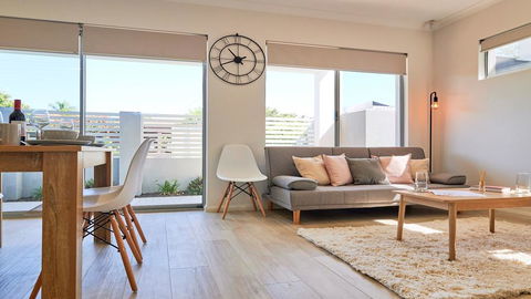 Quiet Garden City Unit - Free WiFi & Parking - Accommodation Search 1