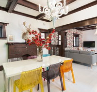 Ravenswood - Luxurious, spacious 4 Br, walk to Clovelly Beach - Accommodation Search